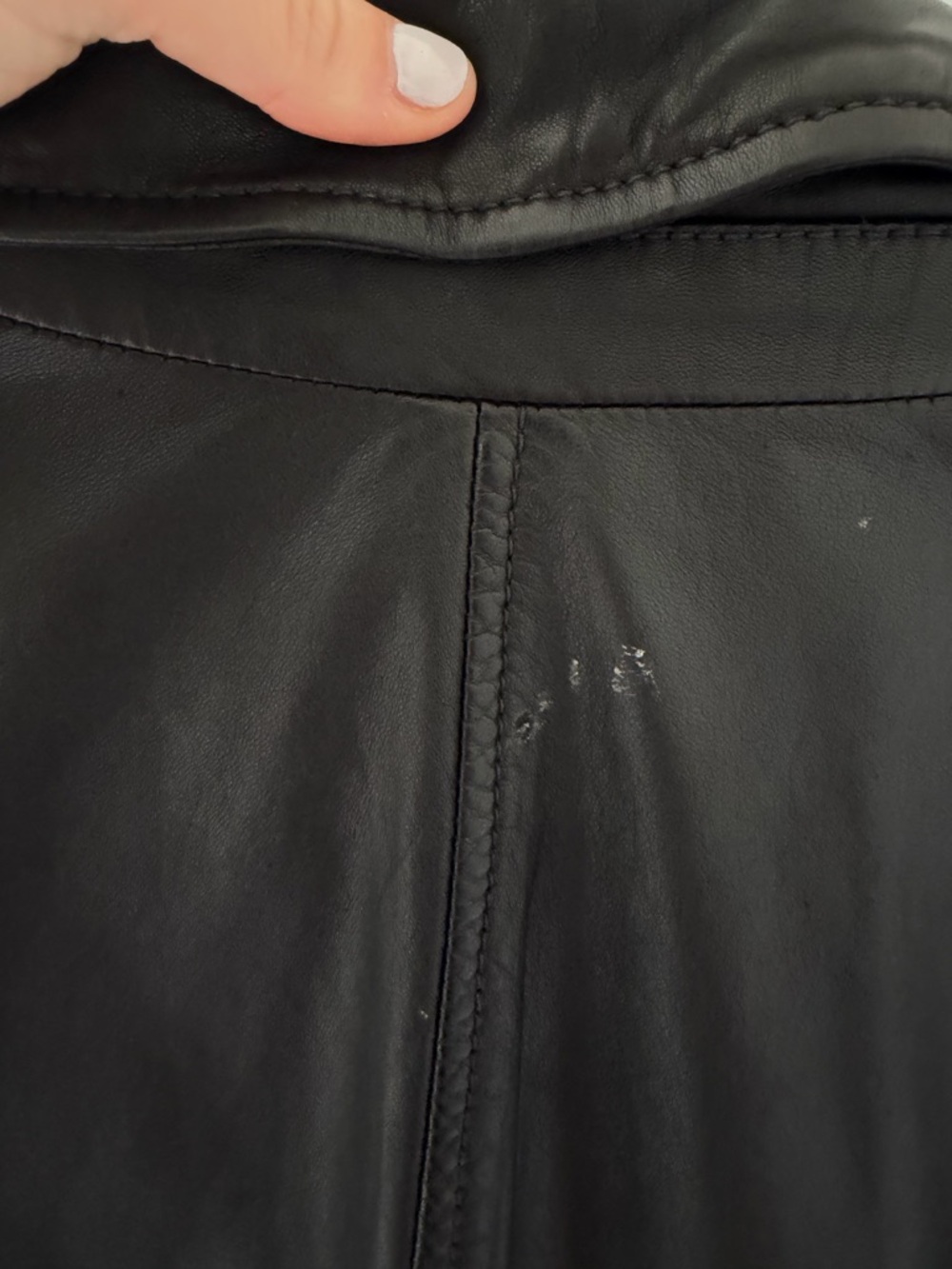 Leather jacket - Picture 6 of 6